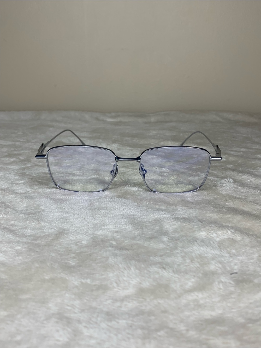 2026 GentleMonster Sunglasses BOLD - Vanta 02 Silver Frame Clear Lenses